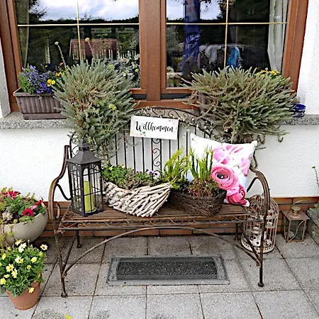 Und Eiscafe Frank Konukevi Leimbach (Wartburgkreis)