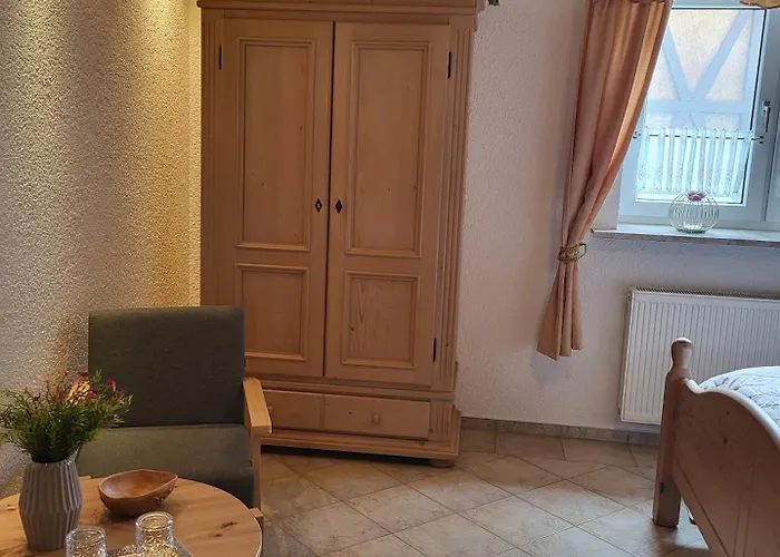 Doppelzimmer Und Eiscafe Frank Gasthof Leimbach (Wartburgkreis)