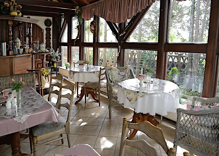 Doppelzimmer Und Eiscafe Frank Gasthof