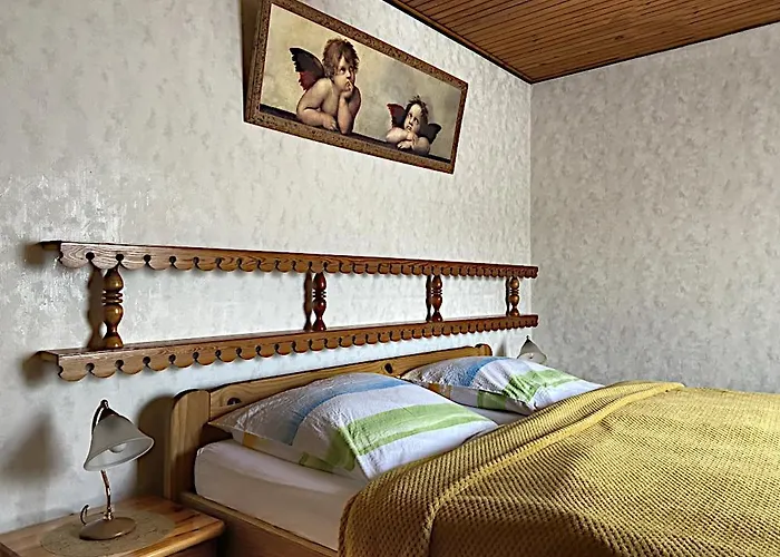 Doppelzimmer Und Eiscafe Frank Gasthof 3*