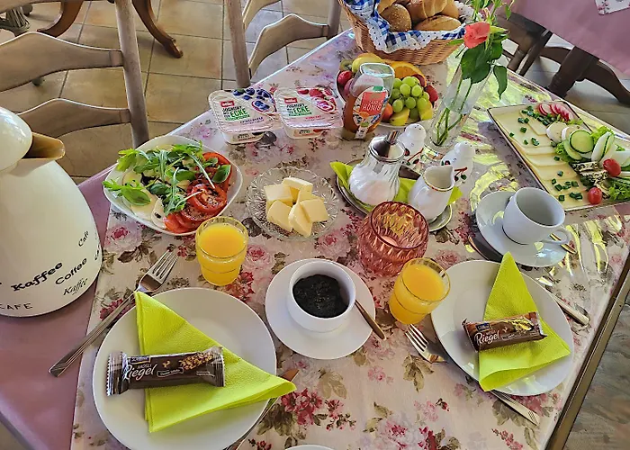 Gasthof Doppelzimmer Und Eiscafe Frank