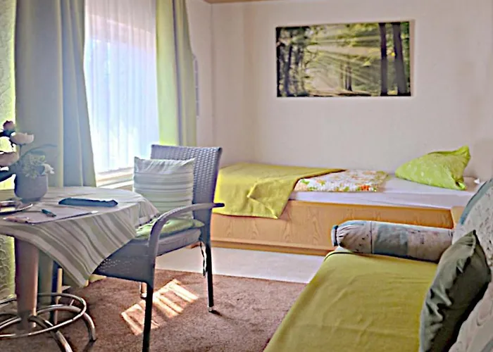 Doppelzimmer Und Eiscafe Frank Gasthof