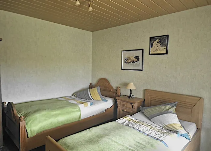 Doppelzimmer Und Eiscafe Frank Gasthof 3*